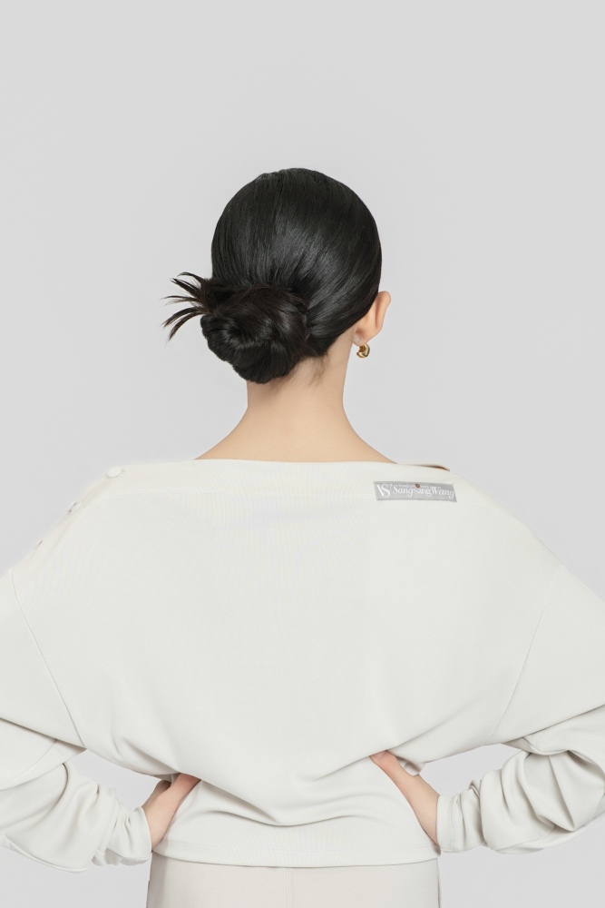 Ultra-comfort Buttoned Off-shoulder Top (Black)#260107