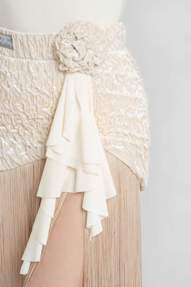 Satin-Gloss Bubble-Fleece Fringe Skirt（Off-White） #260110