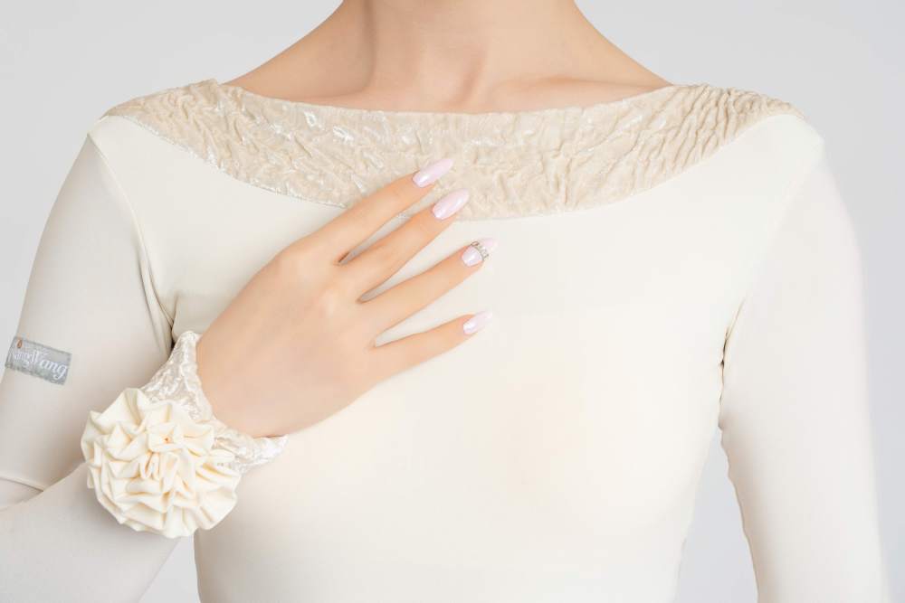 Bubble-Fleece Long Sleeve Backless Bodysuit（Off-White）#260109