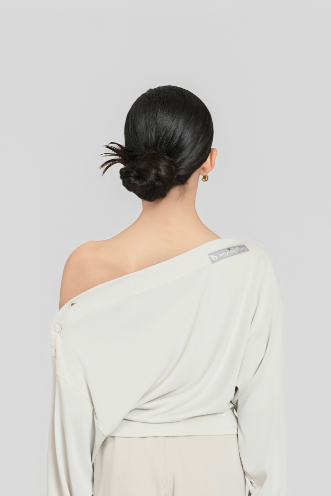 Ultra-comfort Buttoned Off-shoulder Top (Black)#260107