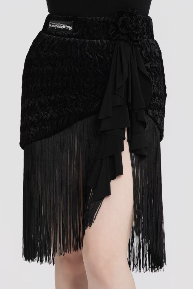 Satin-Gloss Bubble-Fleece Fringe Skirt（Off-White） #260110