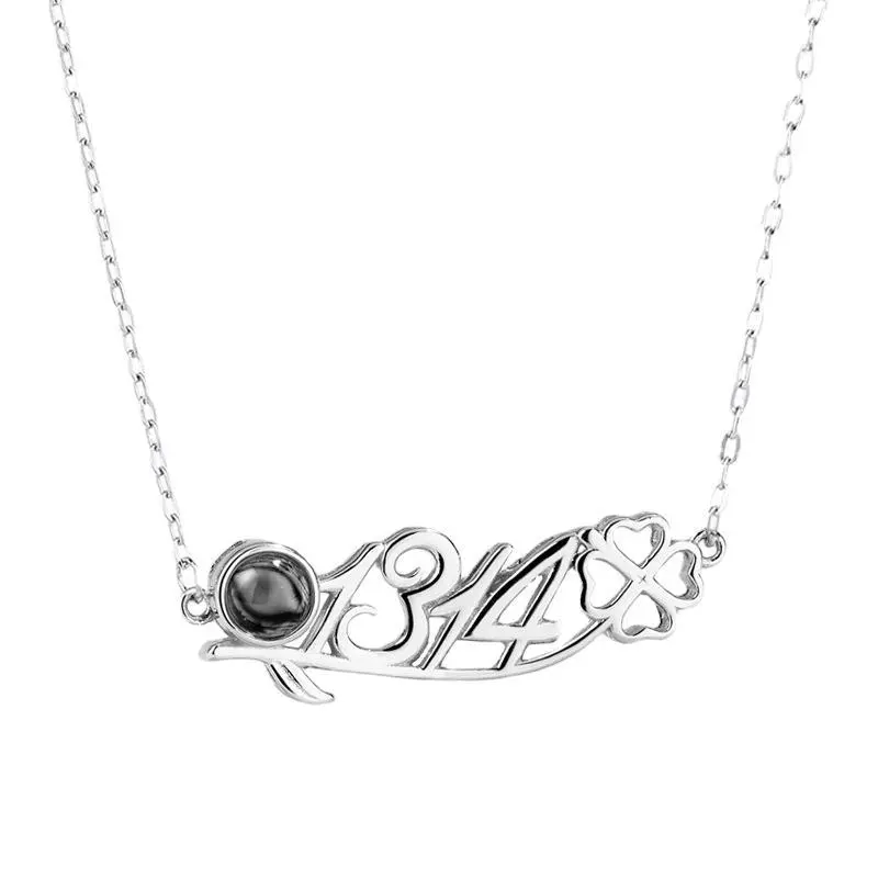 Necklace 1314 I love you four-leaf clover necklace projection one hundred languages ??clavicle chain memory of love