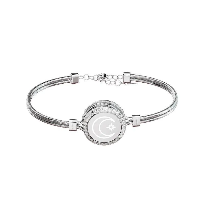 Smart couple bracelet gives gifts to lovers' wives in long-distance relationship