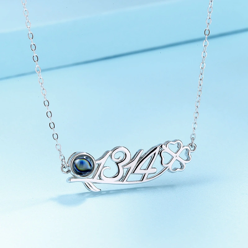 Necklace 1314 I love you four-leaf clover necklace projection one hundred languages ??clavicle chain memory of love
