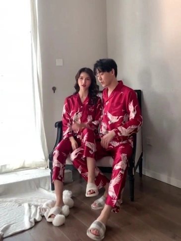 Couple pajamas spring and summer ice and snow silk print pajamas set crane couple wedding pajamas wedding red