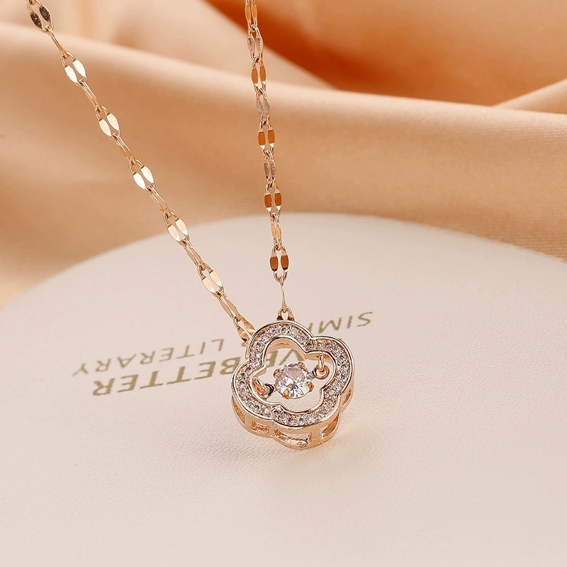 Simple Fashion New Simple Clover Necklace Female Beating Heart Titanium Steel Necklace Pendant