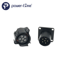 SC-C-179495 6pin female socket