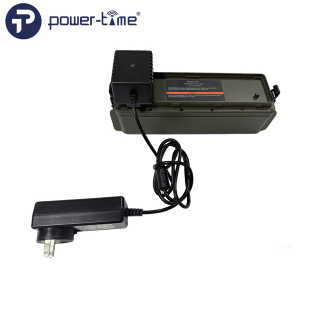 Mid-Rate single  charger for ALI-143 Battery Packs