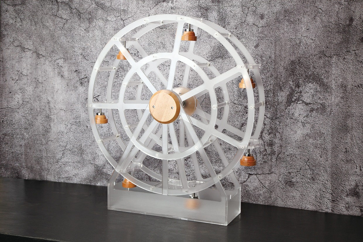 Ferries wheel Cake display
