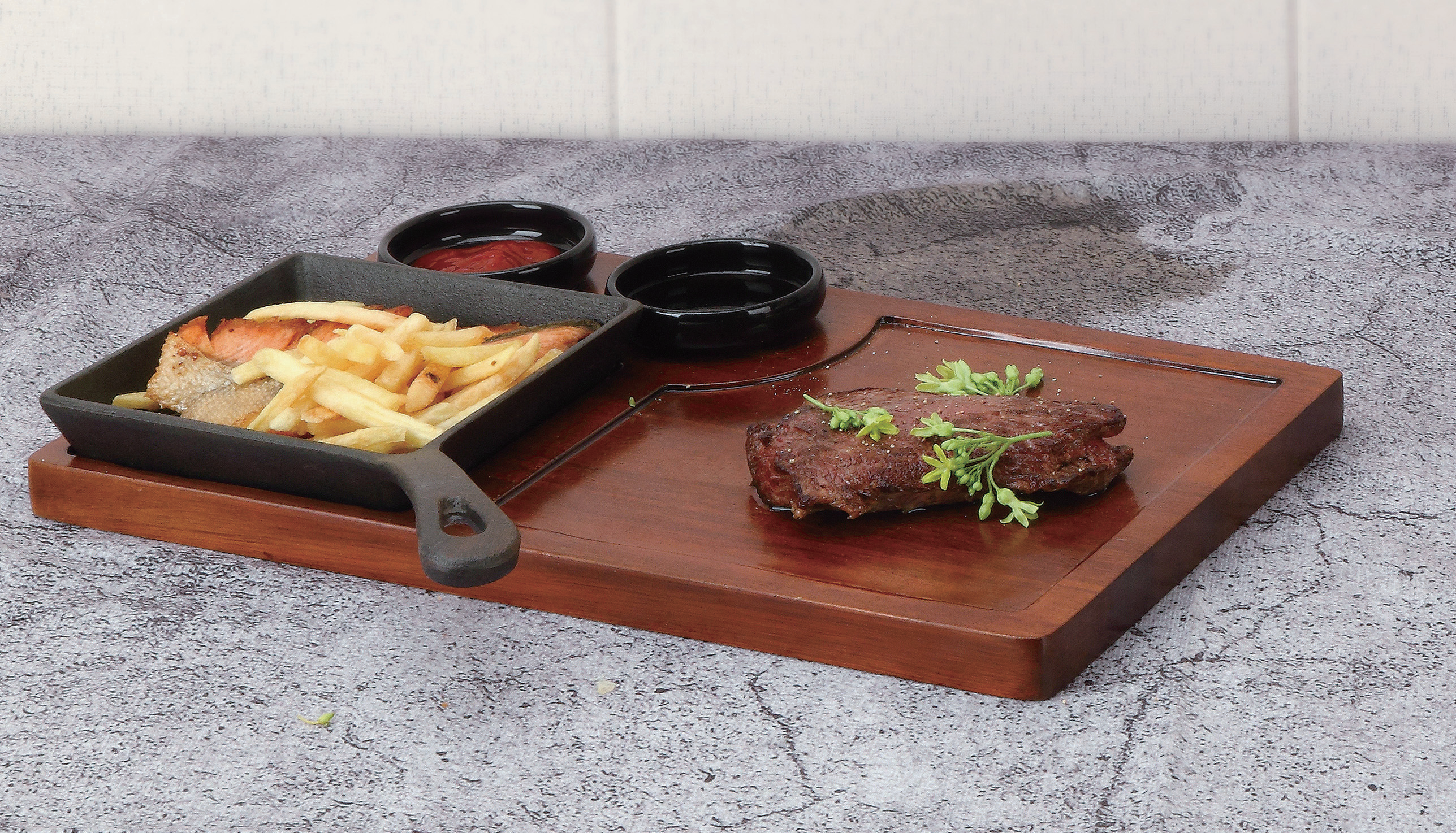 Wooden display stand w/casting iron pan