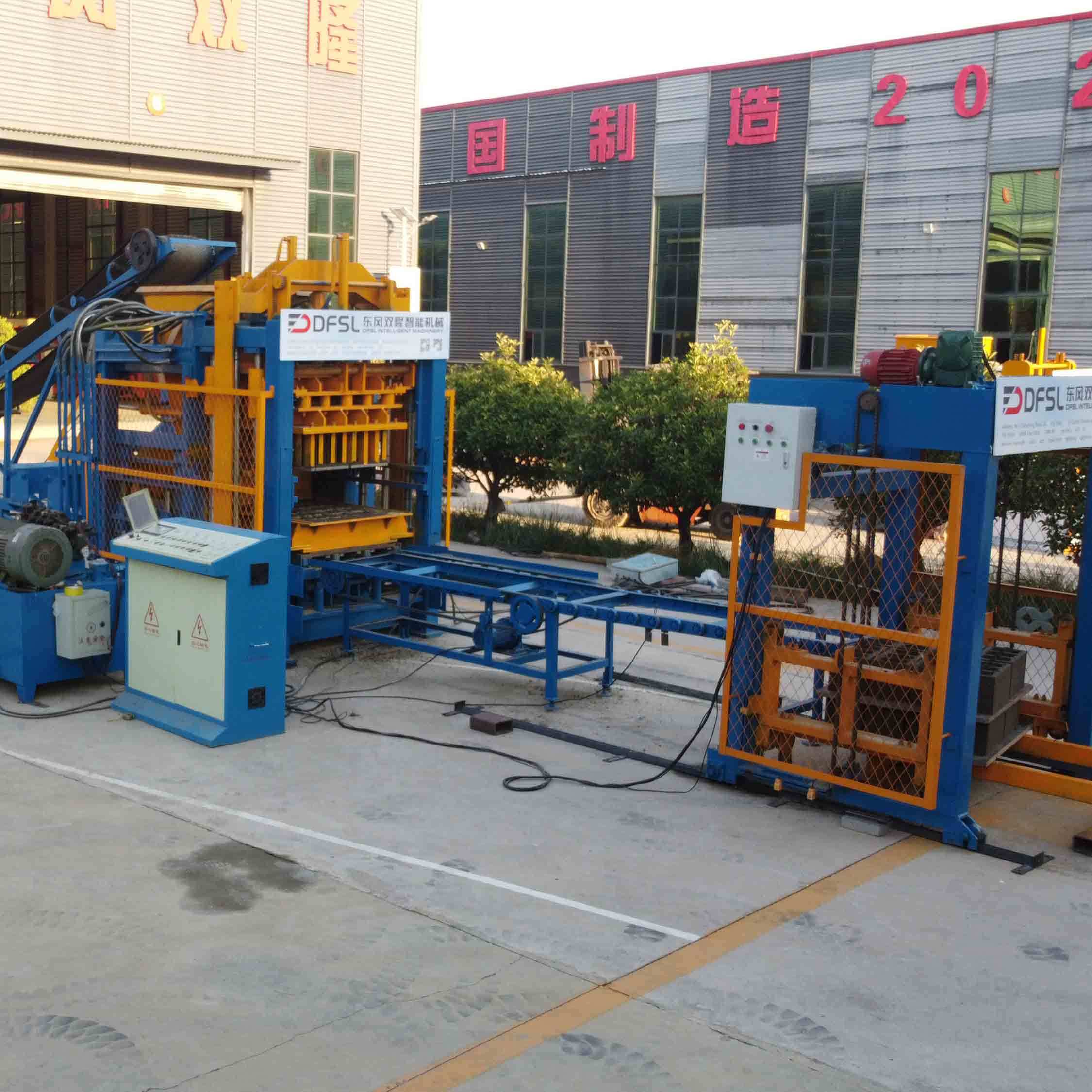 QT8-15 Automatic Brick Machine - High-Speed Vibration Press Molding Process for Hollow/Solid/Paving Bricks