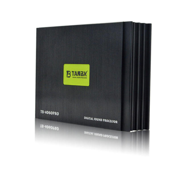 4-channel 4Ω car amplifier