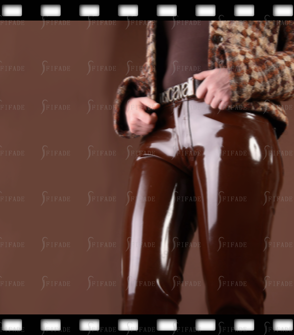 Latex Jeans Flared Style Front Back Pockets Front Zip Unisex Brown Color Customized 0.4mm