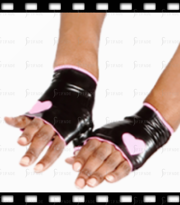 Latex Short Gloves Uniex Mittens with Heart Pattern Customized 0.4mm