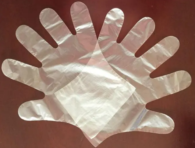 Disposable Polyethylene Gloves