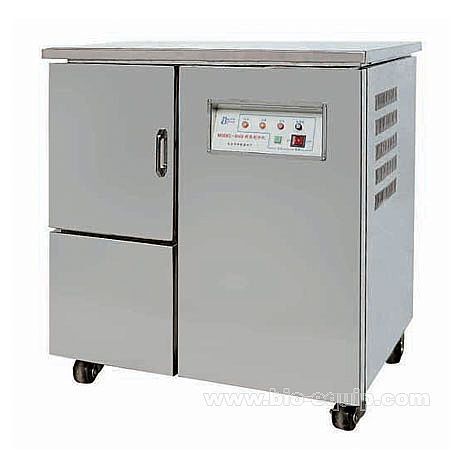   Ice makers machine