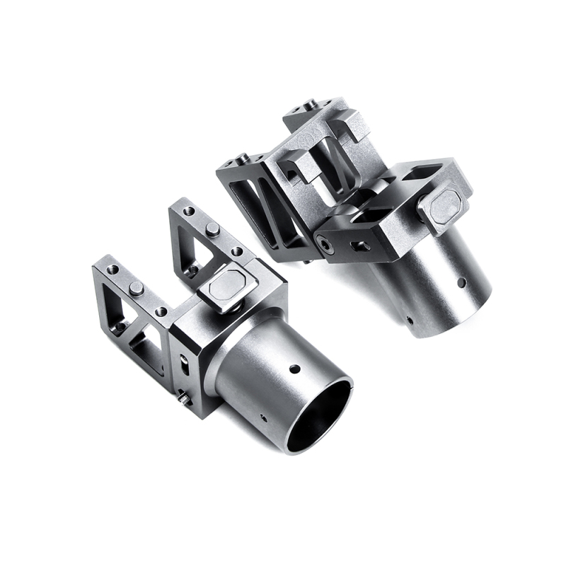 Self-action folding arm for the lightning quadcopter