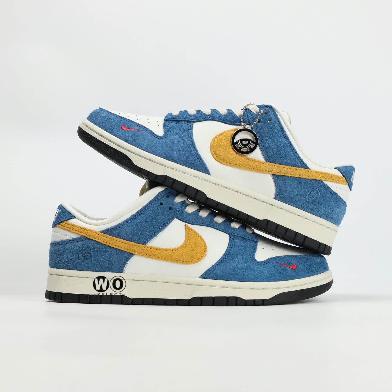 Kasina x Nike Dunk Low 80s Bus CZ6501-100