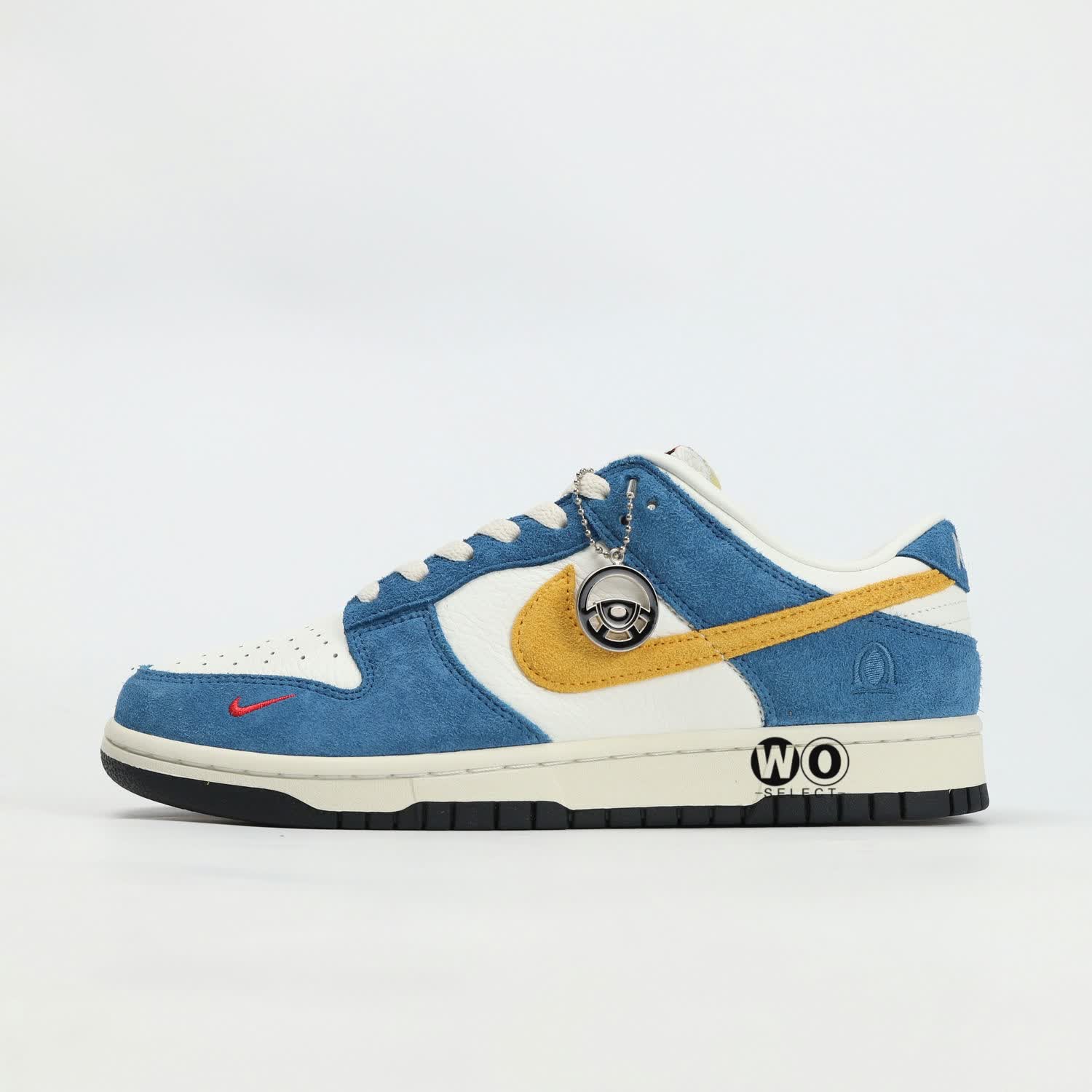 Kasina x Nike Dunk Low 80s Bus CZ6501-100