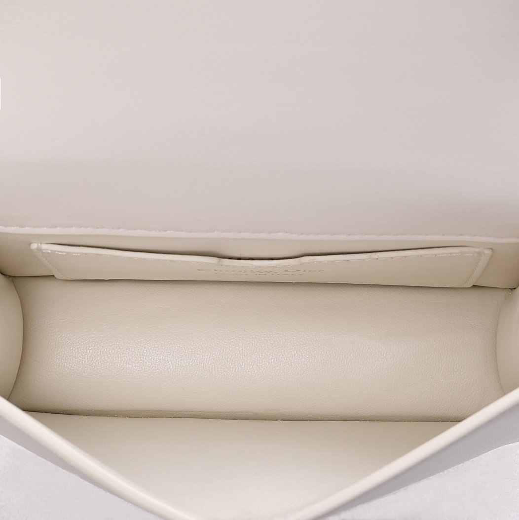 D1or Ladies Bag 30 Montaigne Mini 9006mini White 15*11*4cm
