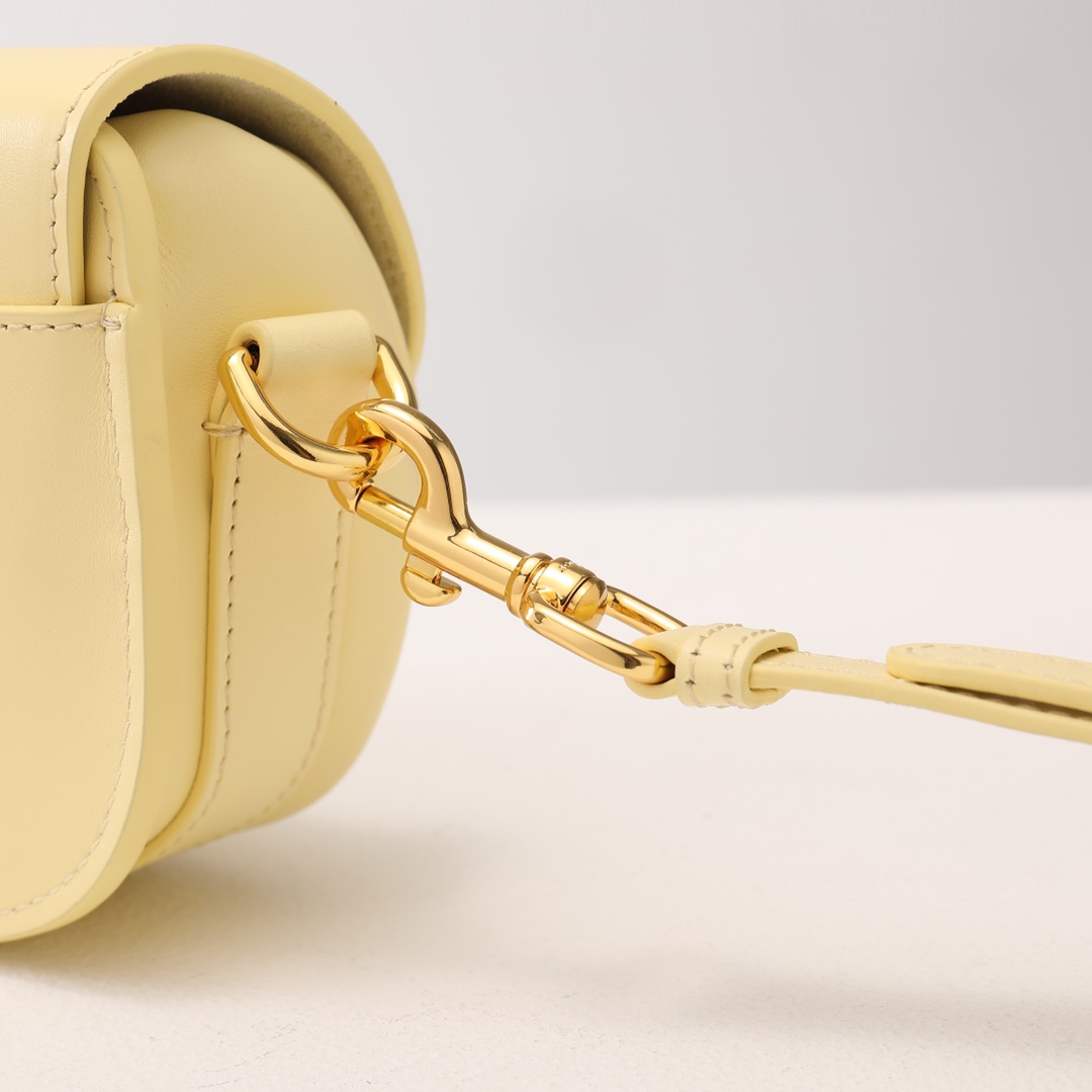 Dior Ladies Bag Bobby East-West 2029 Yellow 22*13*5cm