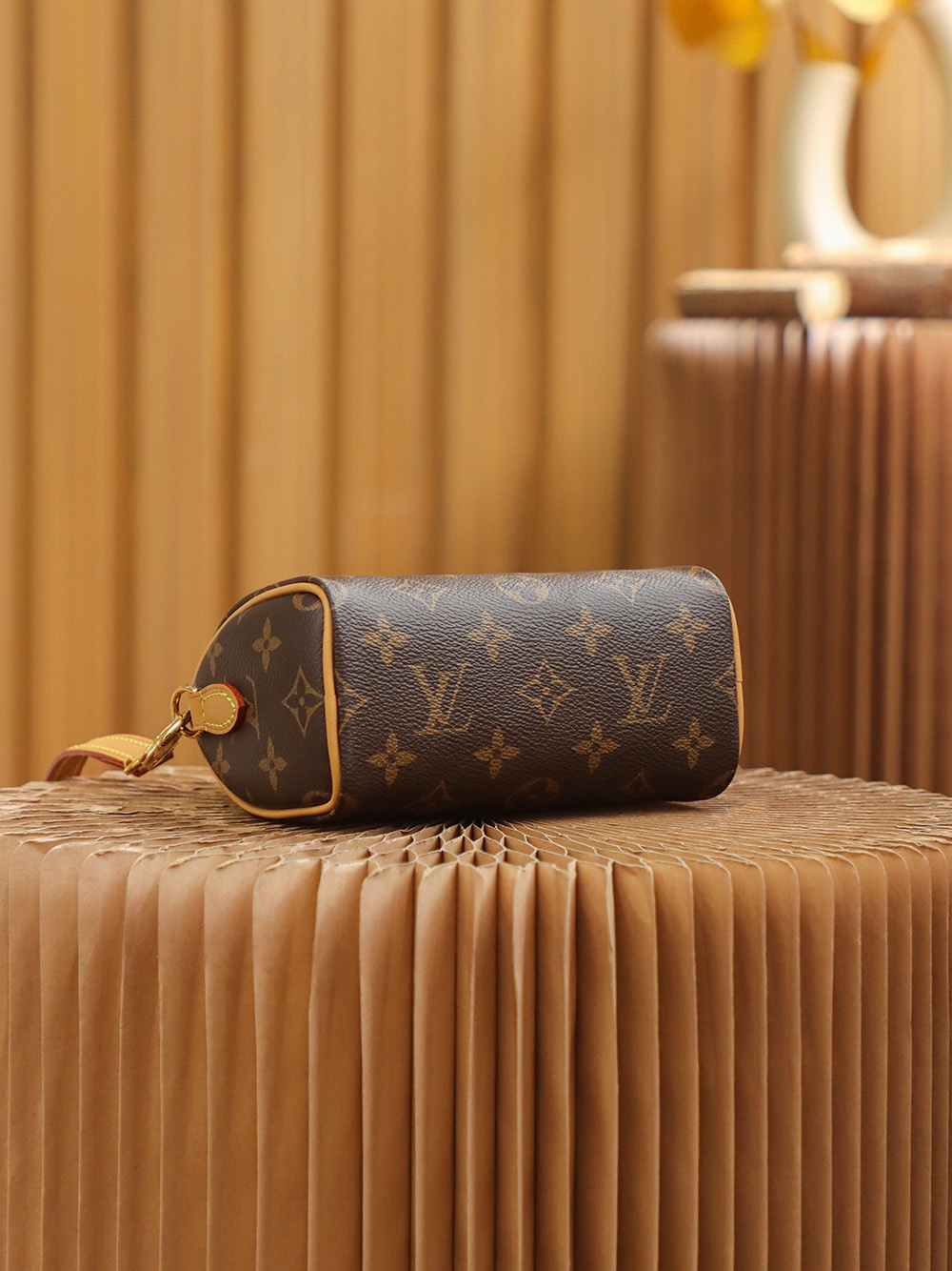 M81085 LV Nano Speedy Ladies Bag Monogram Canvas 16x10x7.5cm