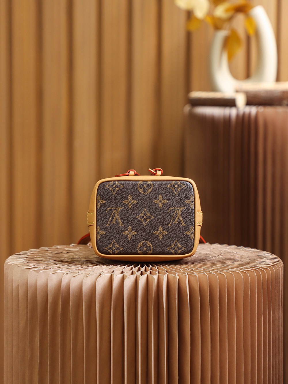 M81266 LV Nano Noé Ladies Bag Monogram Canvas 13x16x10cm