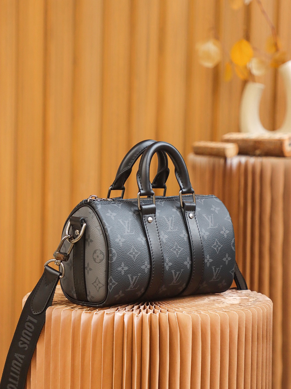 M46271 LV Keepall Bandoulière 25 Mens Bag Monogram Eclipse 25x15x11cm
