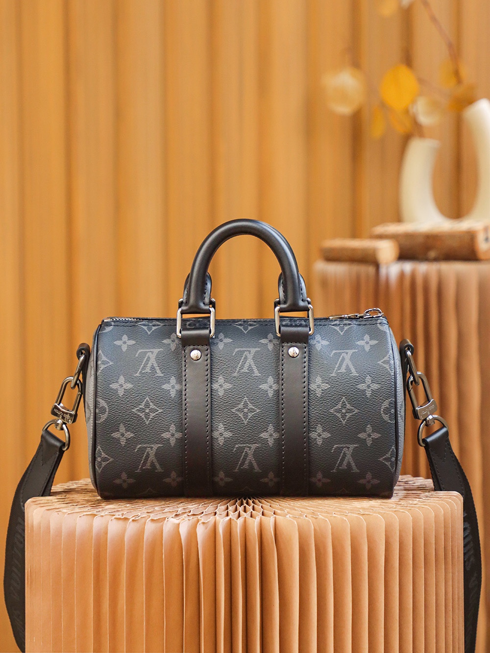 M46271 LV Keepall Bandoulière 25 Mens Bag Monogram Eclipse 25x15x11cm