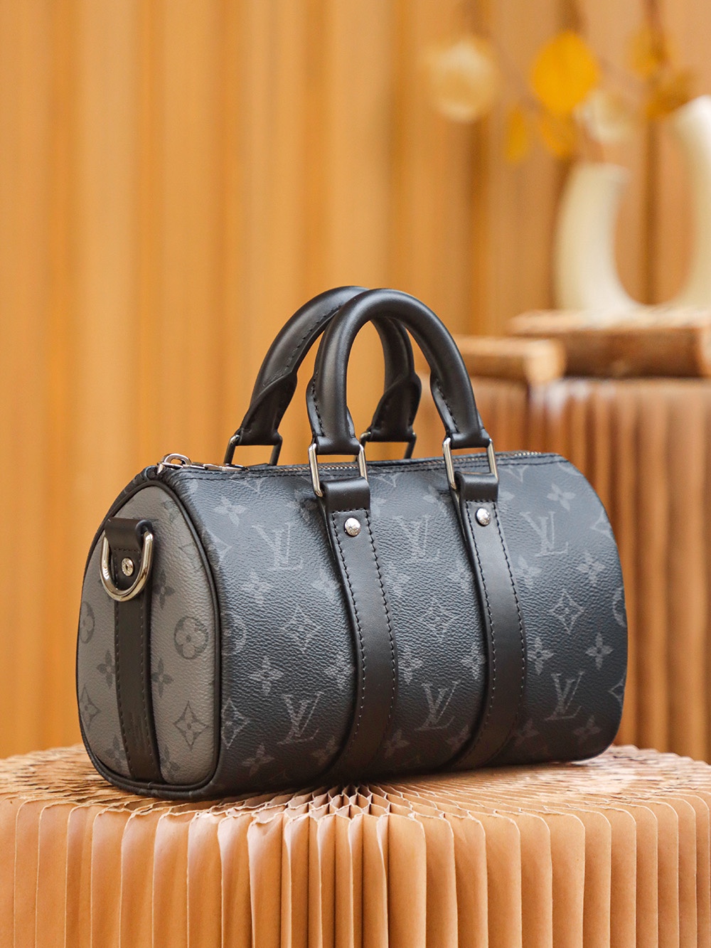 M46271 LV Keepall Bandoulière 25 Mens Bag Monogram Eclipse 25x15x11cm
