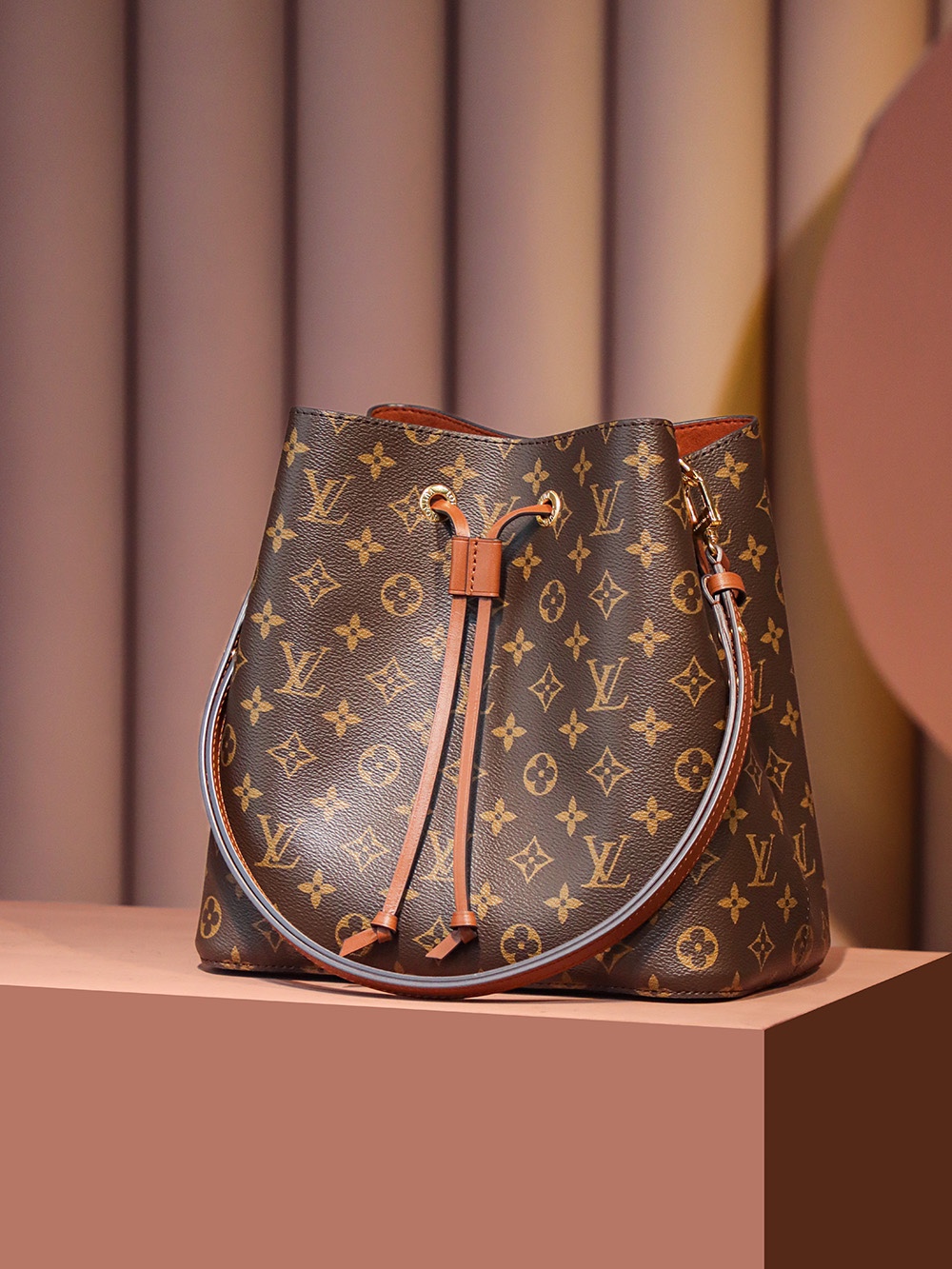 M44887 1V NéoNoé Bucket Ladies Bag Monogram Canvas Caramel 26x26x17.5cm