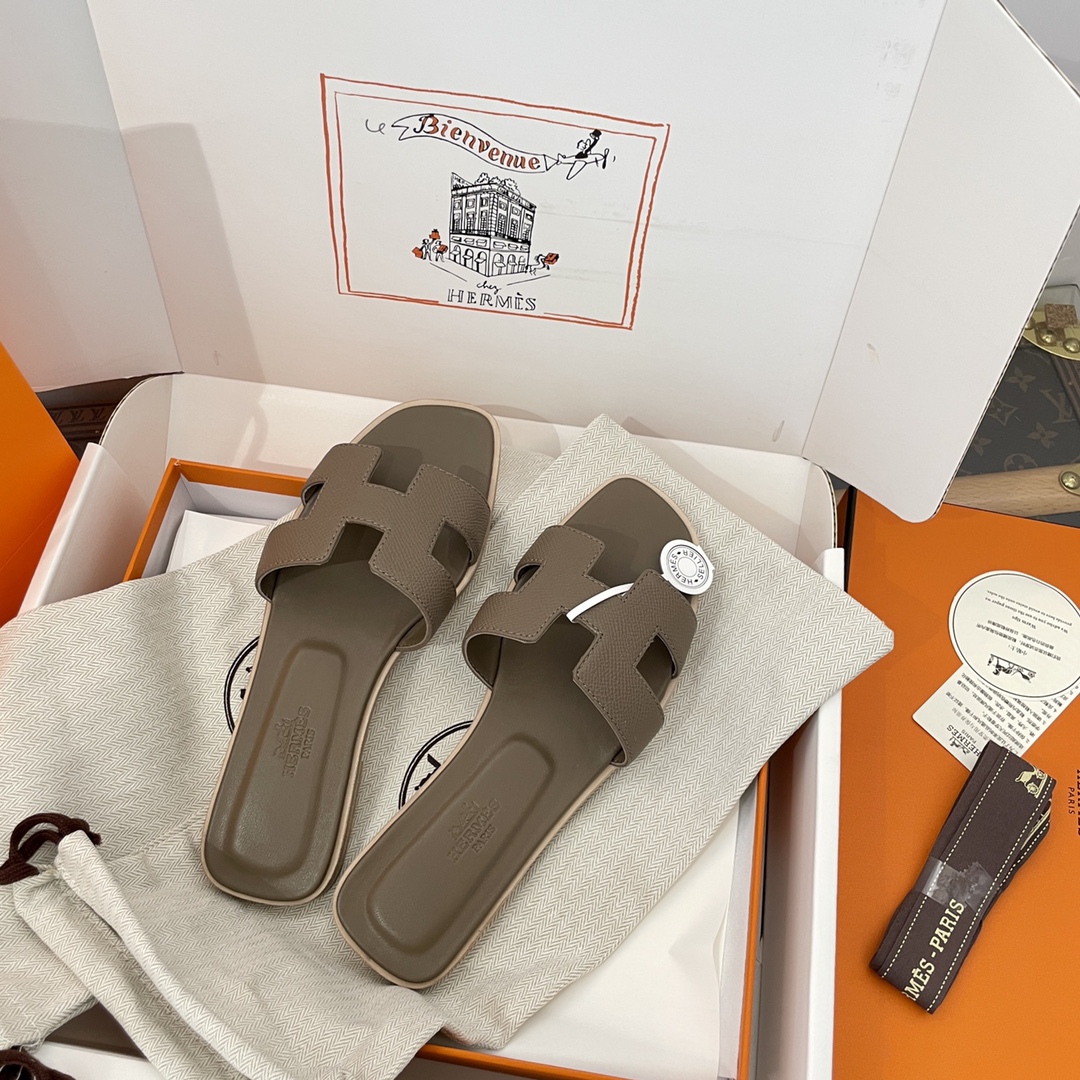 Herm*s Ladies Slide Oran Étoupe H202272Z X3360