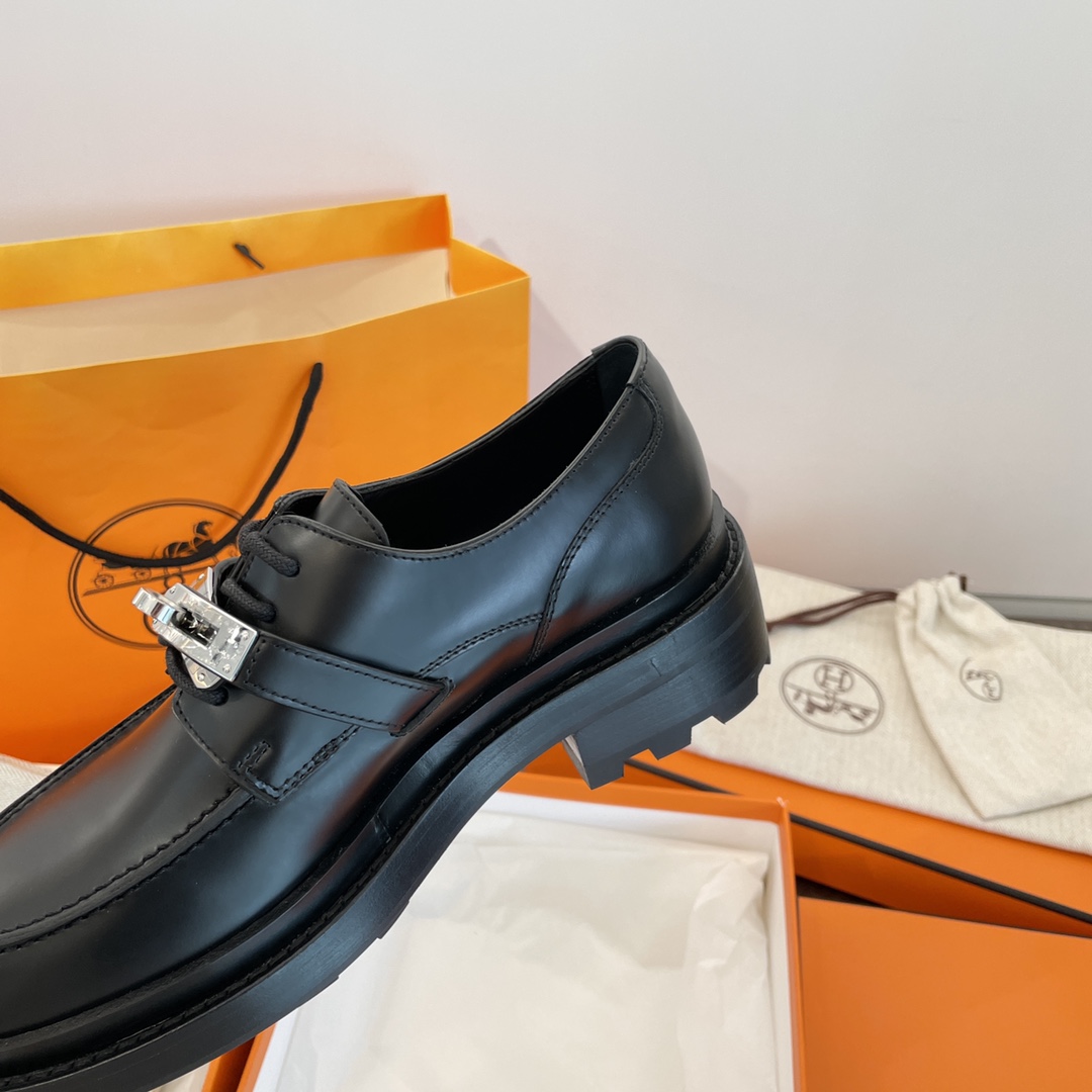 Herm*s First Dirby Shoe Black 35-39