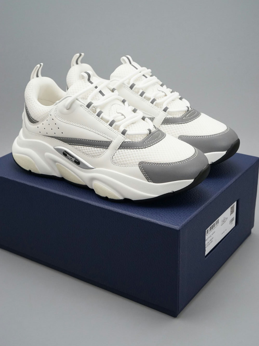 D1or B22 Sneaker White M39-46
