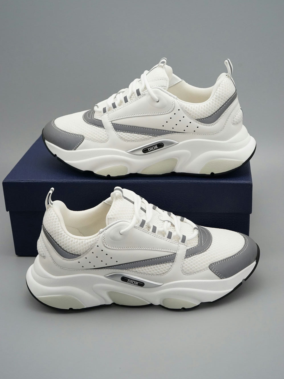 D1or B22 Sneaker White M39-46