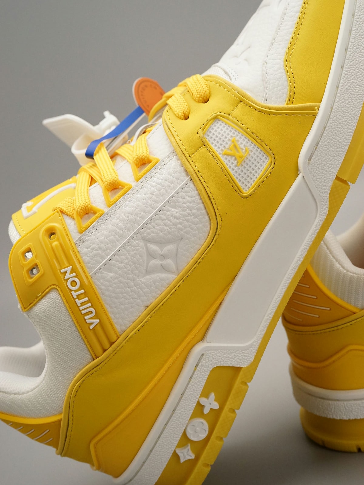 Lou1s Vuitton 1V Trainer Jaune 1AA6XV 36-45