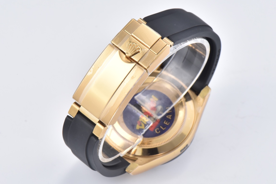Ro1ex Daytona 40mm Gold Black Bezel Shell Diamond Dial Black Strap 116518