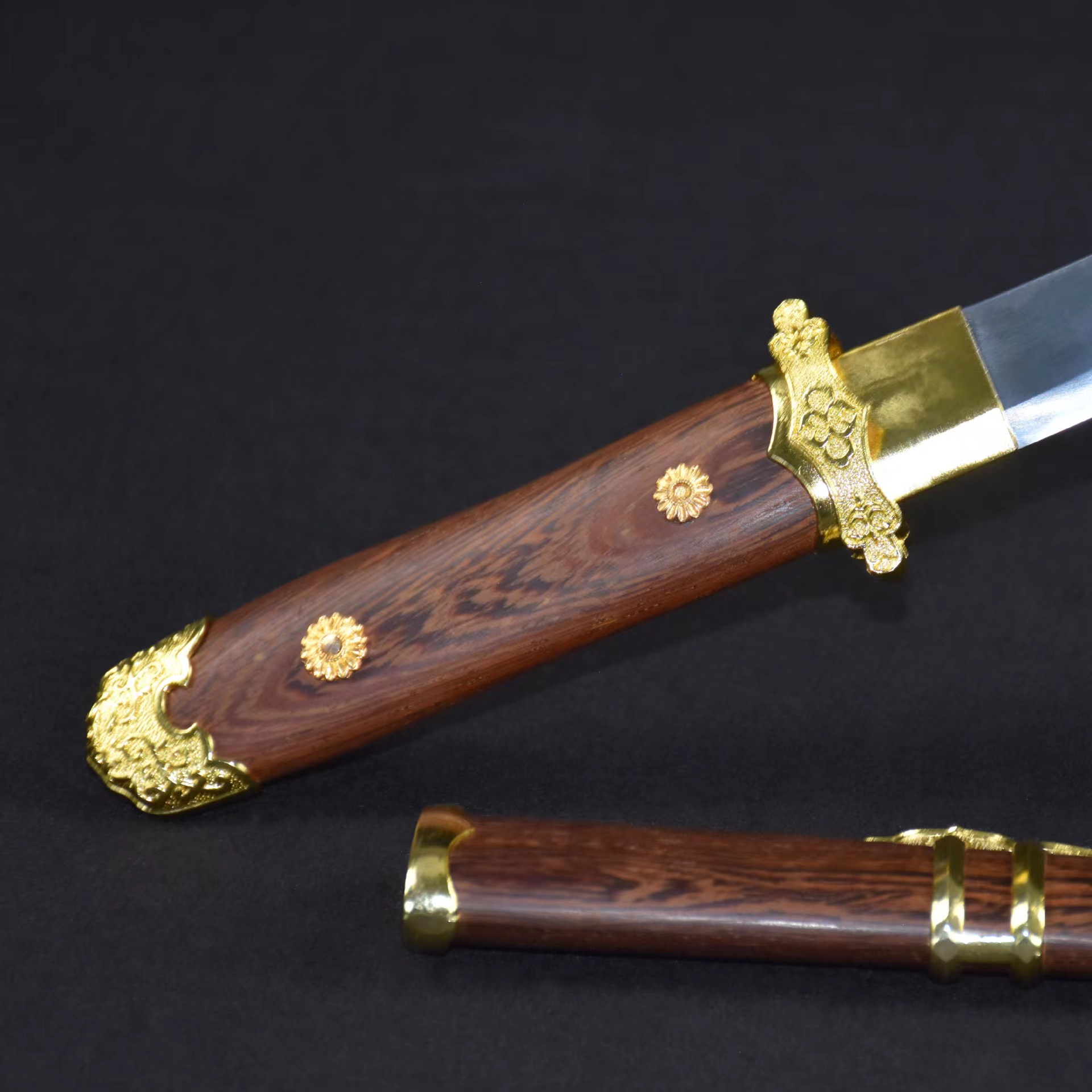 中国龙泉刀剑高锰钢简装唐横刀短款硬剑手工锻