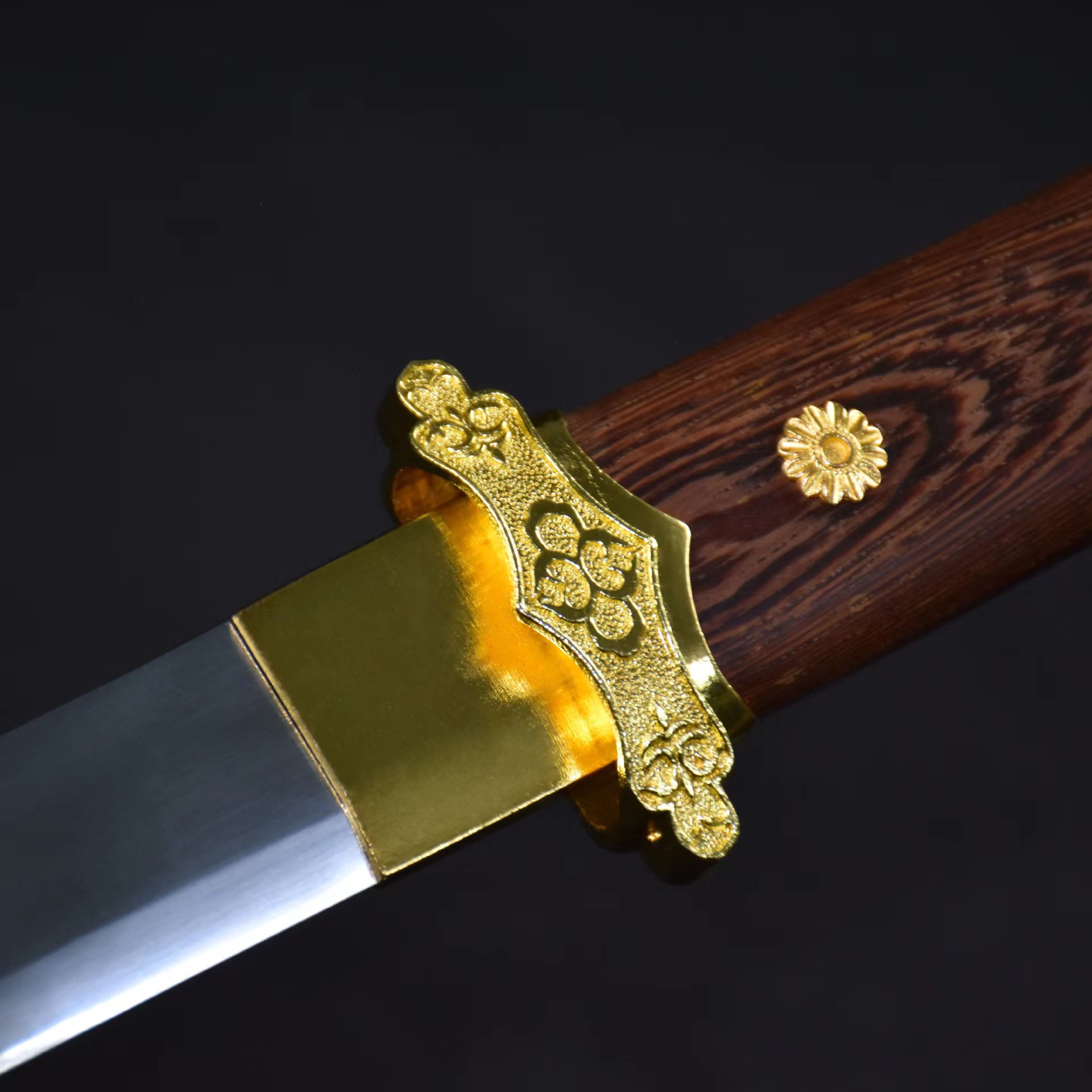 中国龙泉刀剑高锰钢简装唐横刀短款硬剑手工锻