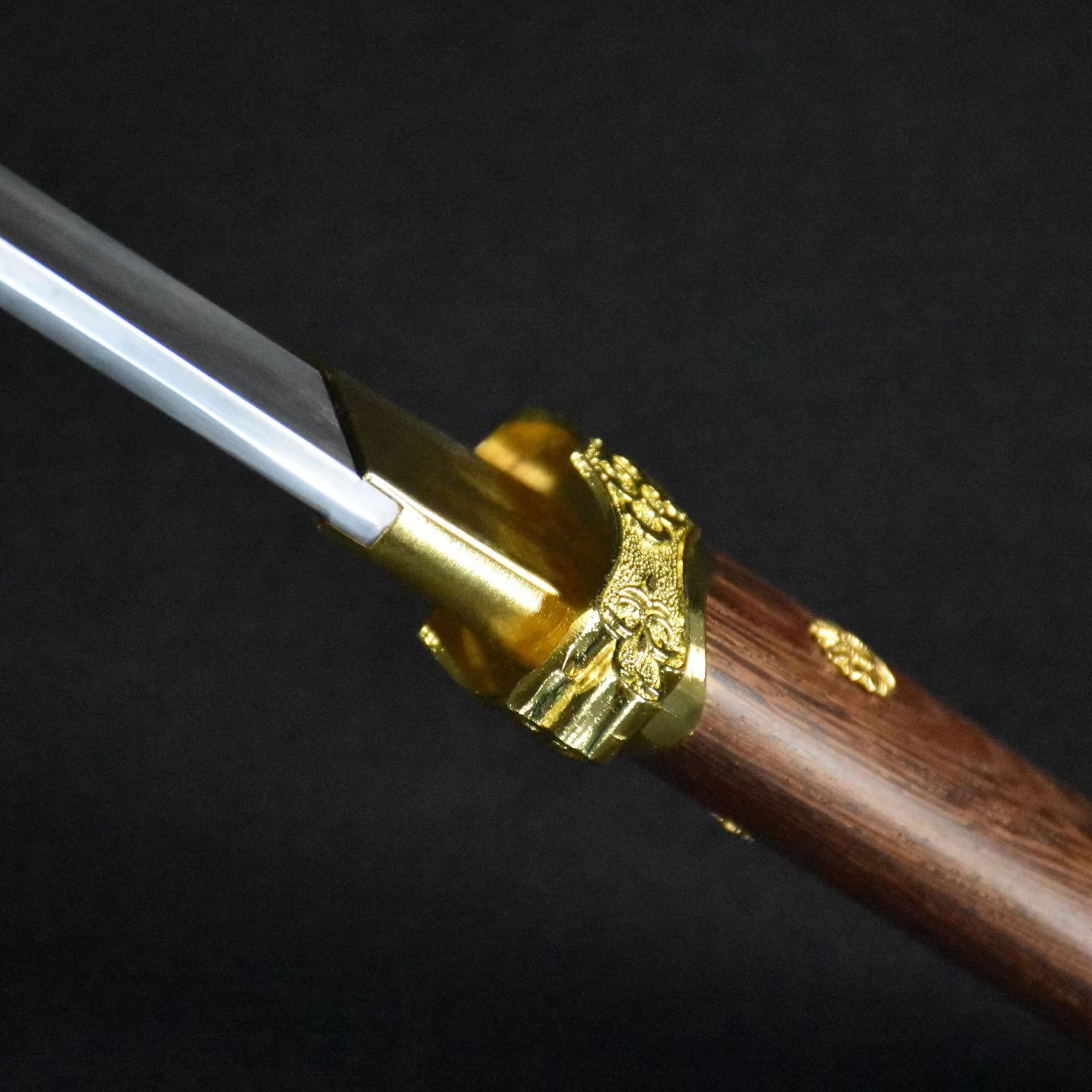 中国龙泉刀剑高锰钢简装唐横刀短款硬剑手工锻