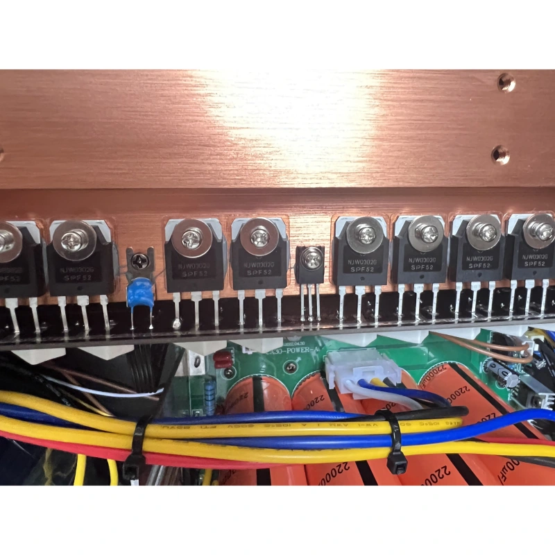 MT-21500 MT SERIES PROFESSIONAL POWER AMPLIFIER