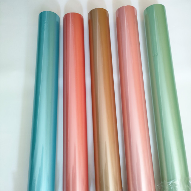 Pearlescent color hot stamp foil