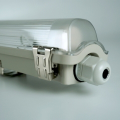 HIET LED T8 WATERPROOF FIXTURE