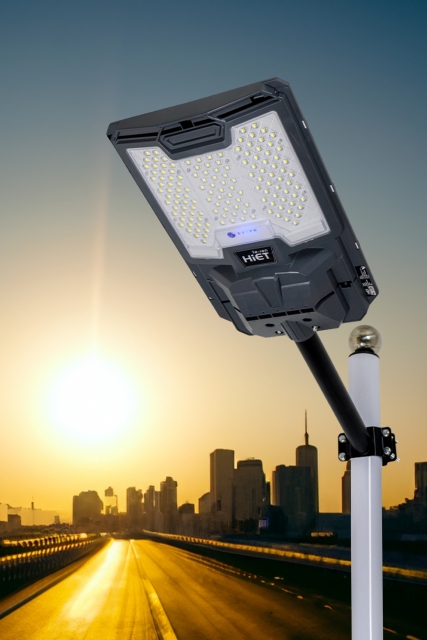 HIET SOLAR STREETLIGHT : H1 200W  Daylight