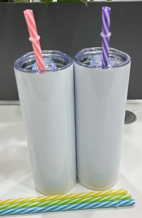 Calvin 20oz straight tumbler  with colored straw with plastic straw