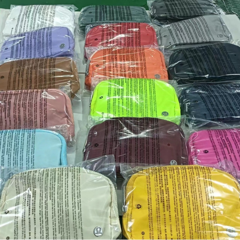 Bob Wilson belt bags