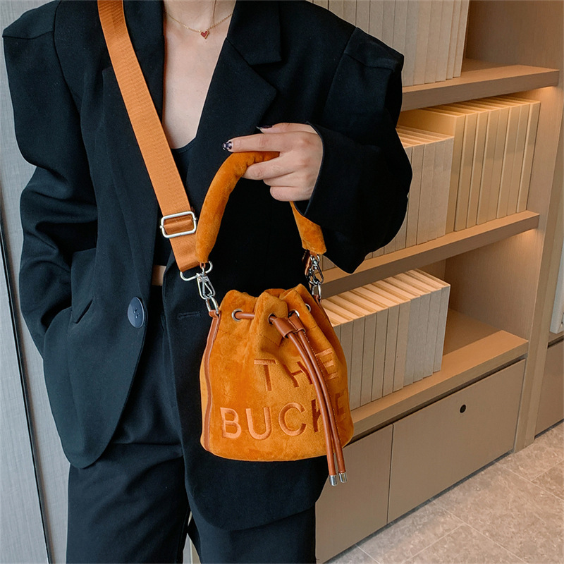 Lady's Stylish Plush Handle Bag Shipped From China By Sea
