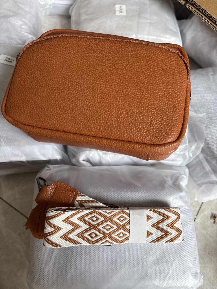 New Fashionable Single-Shoulder Crossbody Bag For Women