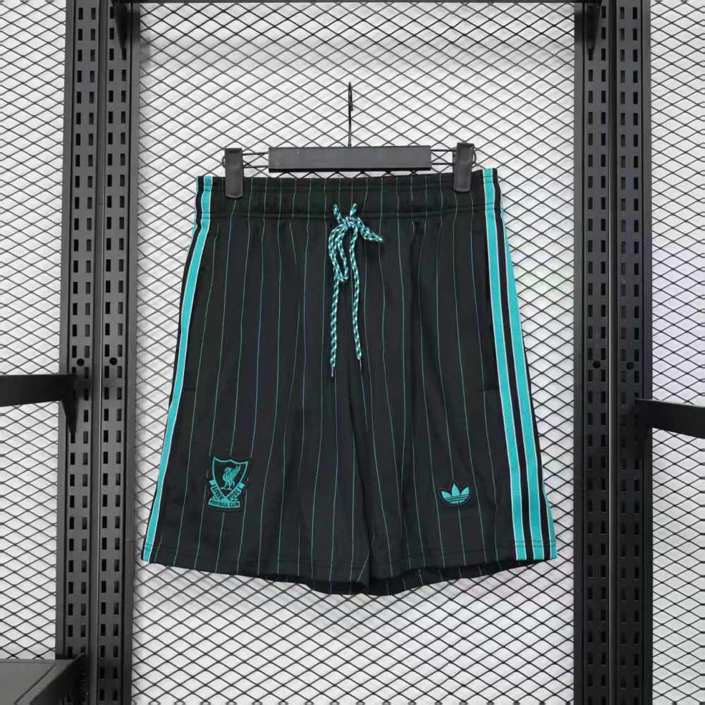 2025/26 Liverpool Retro Casual Black Shorts