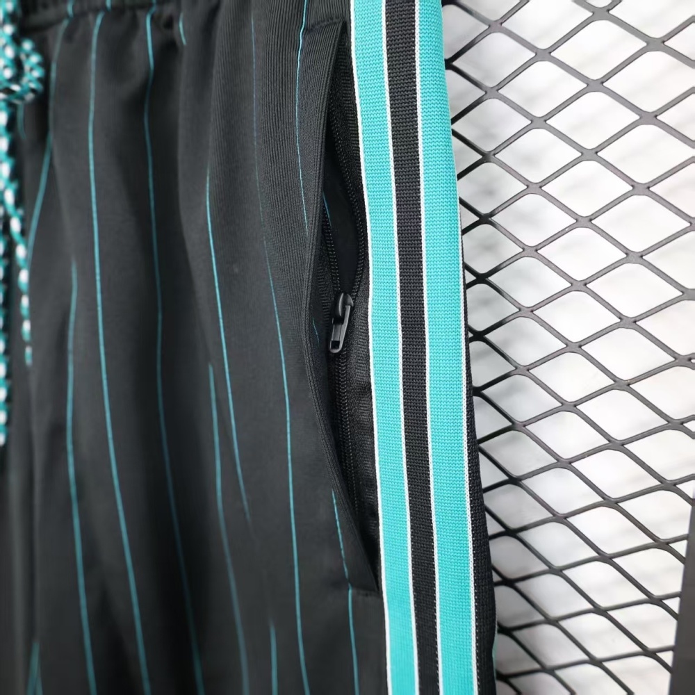 2025/26 Liverpool Retro Casual Black Shorts